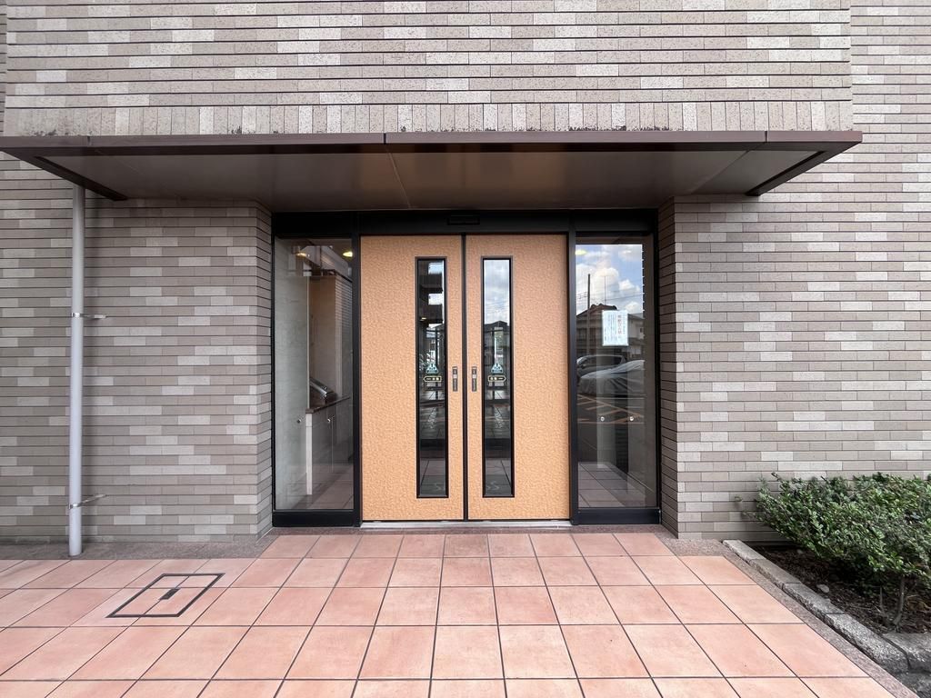Servas Bunkyo Dai 2, 2LDK Apartment with Garden in Maebashi - Thumbnail 2