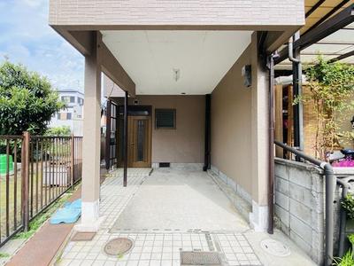 7DK Family House in Shijonawate, Osaka - 108.11 sqm — Image 3, Shijonawate, Osaka