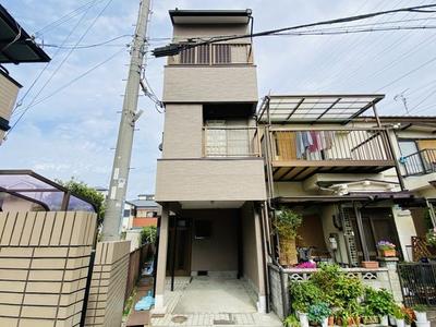 7DK Family House in Shijonawate, Osaka - 108.11 sqm — Image 1, Shijonawate, Osaka