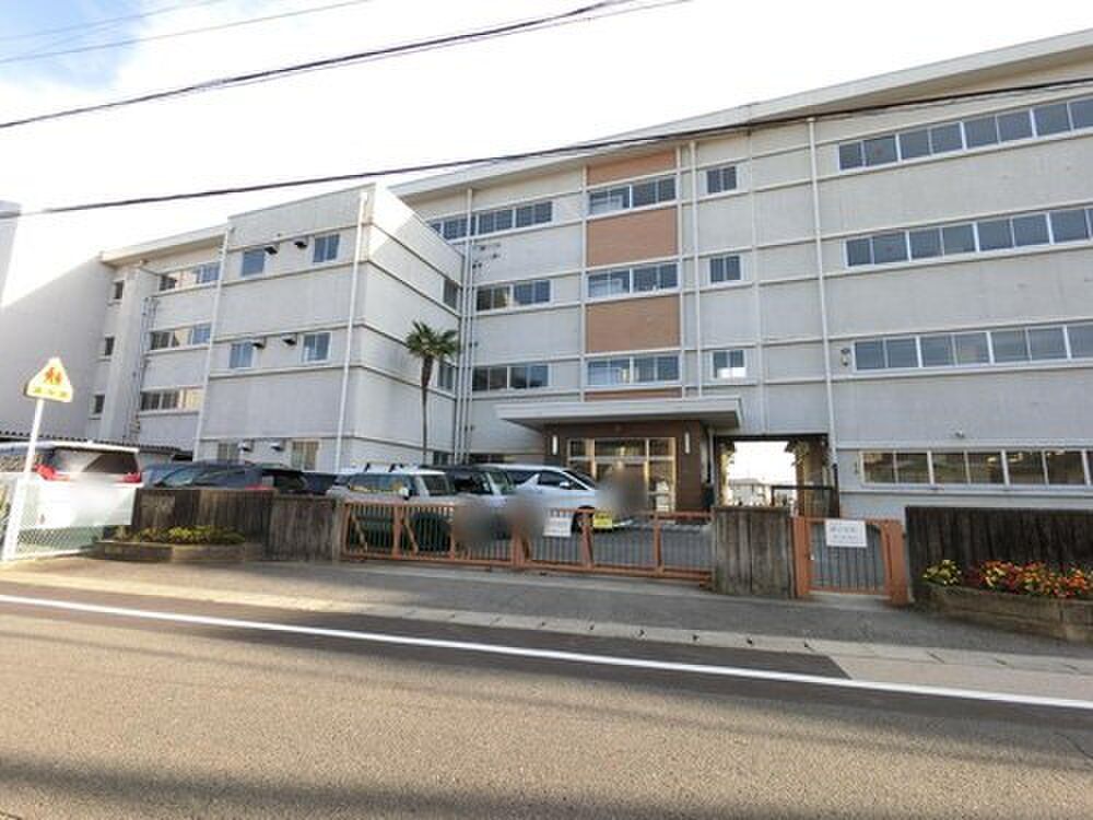 New 4LDK Detached Houses for Sale in Gifu City's Heartful Town - Thumbnail 3