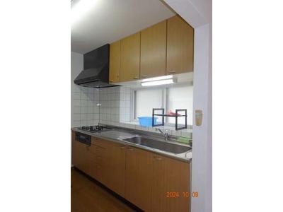 [Homes] Used detached house (Property number: 3221224-0000049) 3.2km from JR Uetsu Main Line Ugo Kameda Station (Yurihonjo City) — Image 4, Yurihonjo, Akita