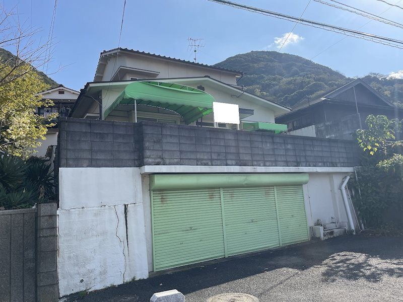 7-Bed House in Kitakyushu with Kanmon Strait Views - Thumbnail 2