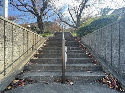 7-Bed House in Kitakyushu with Kanmon Strait Views — Image 2, Moji, Fukuoka