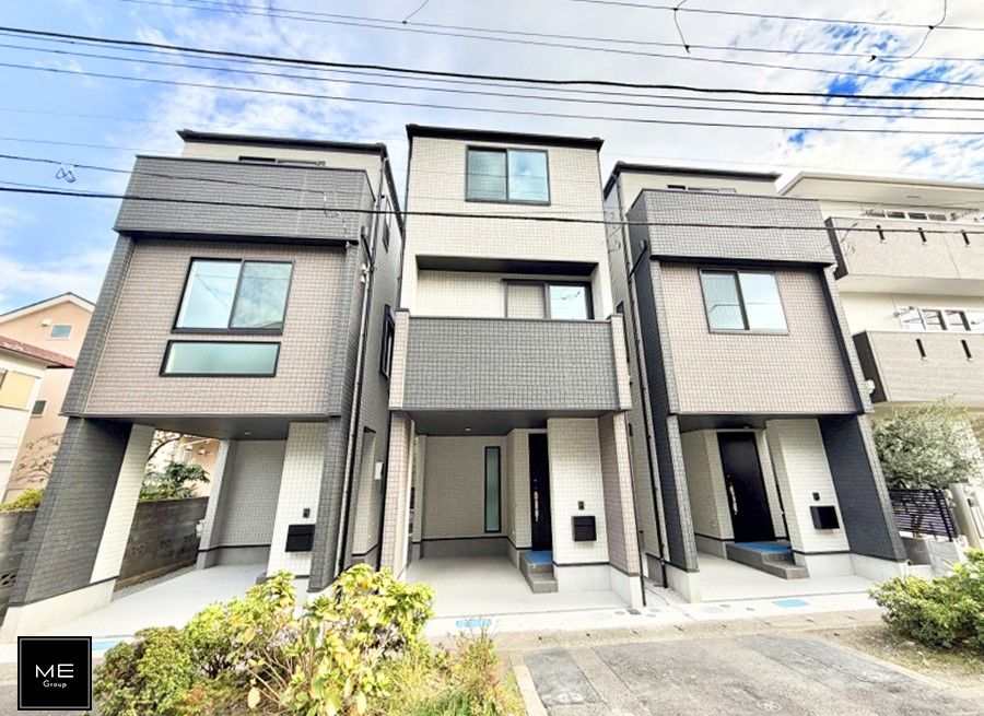 New 3-Story Townhouse for Sale in Kamakura, Near Ofuna Station - Thumbnail 2