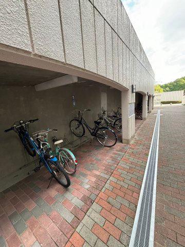 Park House Inagawa B Tower - 11th Floor 3LDK Apartment — Image 2, Inagawa, Hyogo