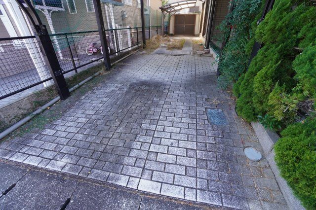 Renovated 4LDK House in Sasebo with 4 Car Parking - Thumbnail 3