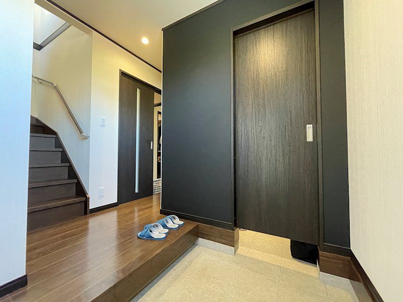 3LDK House with Dog Run in Ritto, Shiga | 492.75 sqm Land - Thumbnail 2