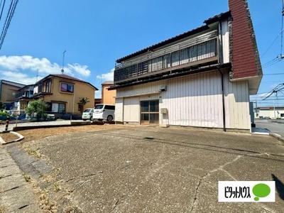 Ushiku 3LDK House for Auction - 7800000 Yen — Image 1, Ushiku, Ibaraki