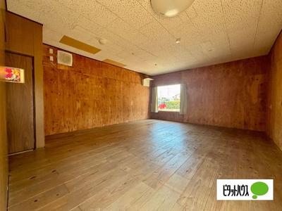 Ushiku 3LDK House for Auction - 7800000 Yen — Image 4, Ushiku, Ibaraki