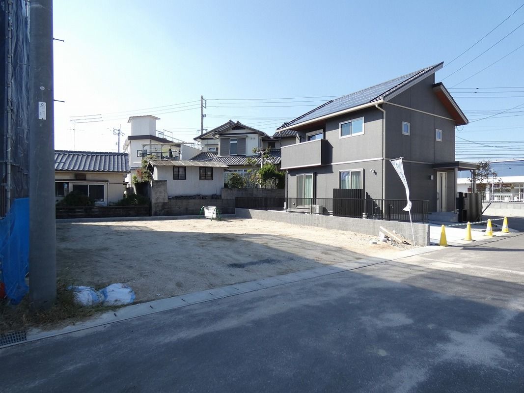 Sekisui Heim Buildable Land in Iwakuni, Yamaguchi - 156.66 sqm - Thumbnail 3