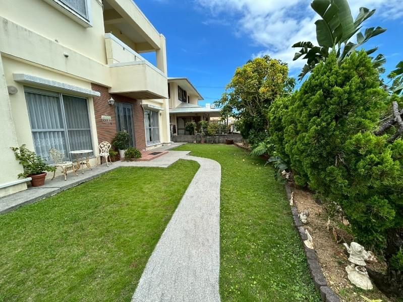 3LDK Detached House for Sale in Tomigusuku, Okinawa - Image 1