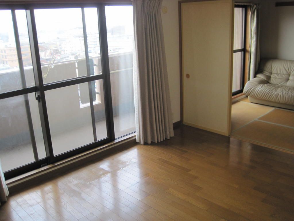 Neo Grande Kamimachi 1102 - 3LDK Apartment in Aizu-Wakamatsu - Thumbnail 2