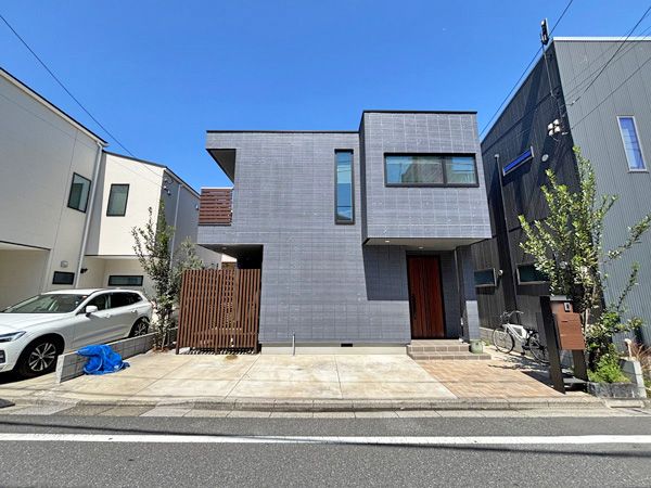 4LDK Modern House in Nerima, Tokyo | Asahi Kasei Built - Thumbnail 2