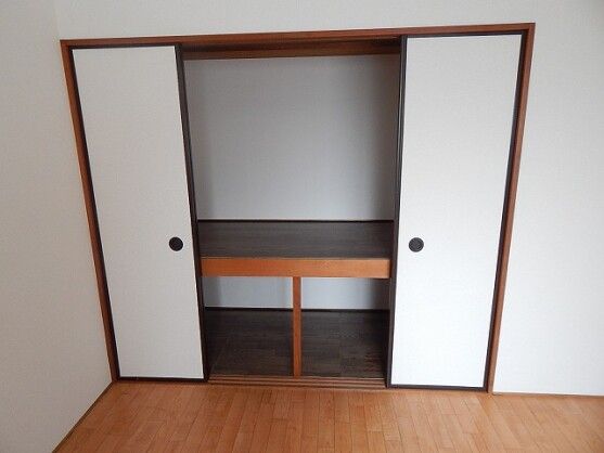 2DK Rental Apartment Near Kotoni Station in Sapporo - Thumbnail 2