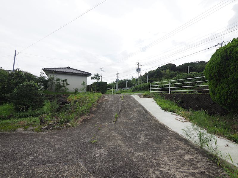 65-Year Traditional Home with Farmland in Taku City, Saga - Thumbnail 2