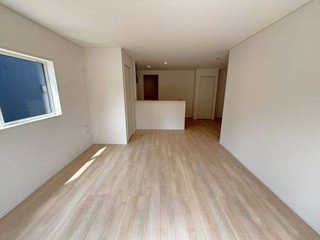 New Build 3LDK House in Tateyama, Toyama with Pantry & 3 Parking - Thumbnail 3