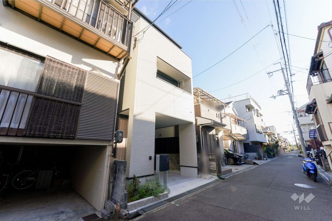 Modern 2SLDK House for Sale in Takatsuki, Osaka - Built 2024 - Thumbnail 2