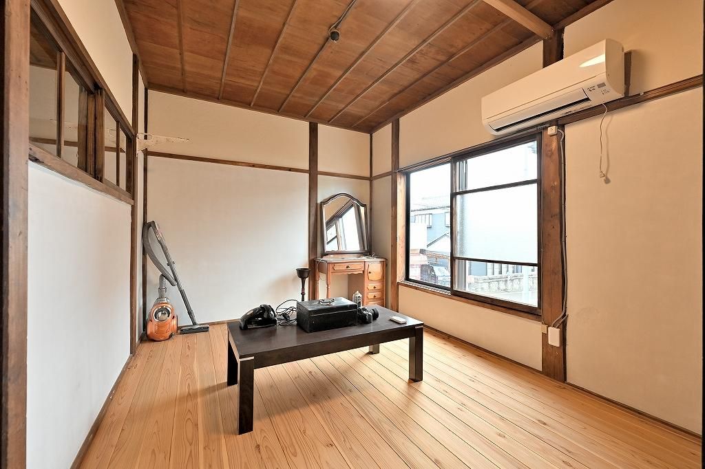 1882 Soy Sauce Brewery Kominka for Sale in Niigata - Thumbnail 4