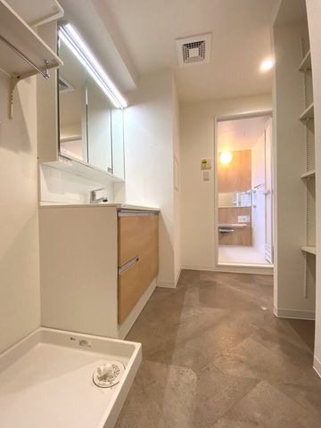3LDK Apartment Near Minami-Sendai Station - Thumbnail 3