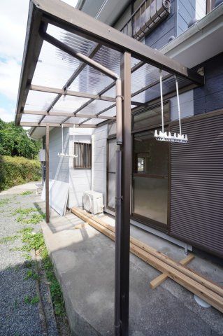 Renovated 5LDK House in Isahaya with 3 Car Parking - Thumbnail 2