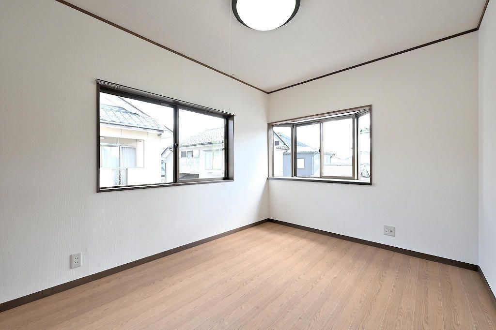 5DK Family House in Niigata Minami Ward with 3 Car Parks - Thumbnail 2