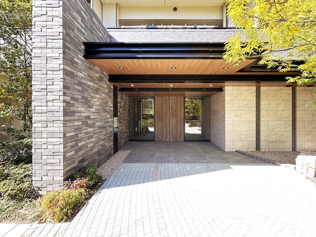 3SLDK Apartment in Koto-ku, Tokyo - 80.35 sqm - Thumbnail 2