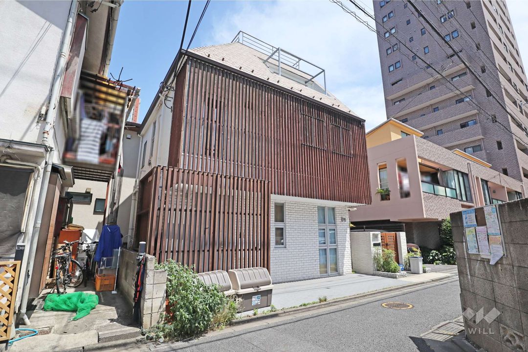 2LDK Steel-Framed House for Sale in Setagaya, Tokyo - Thumbnail 3