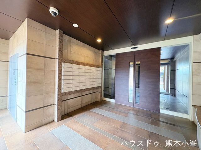 4LDK Corner Apartment for Sale in Kumamoto City - Thumbnail 2