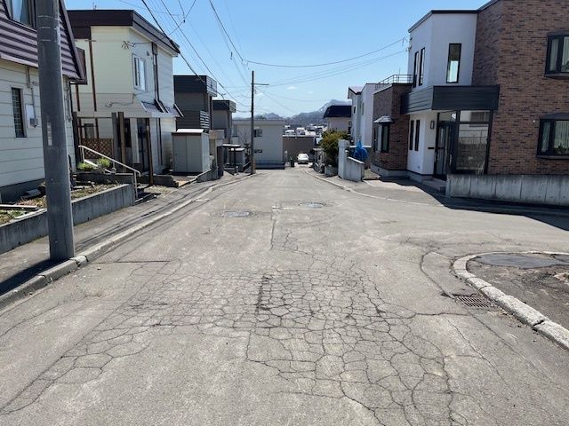 Land for Sale in Kita-no-sawa, Sapporo - 165.37 sqm Vacant Plot - Thumbnail 3