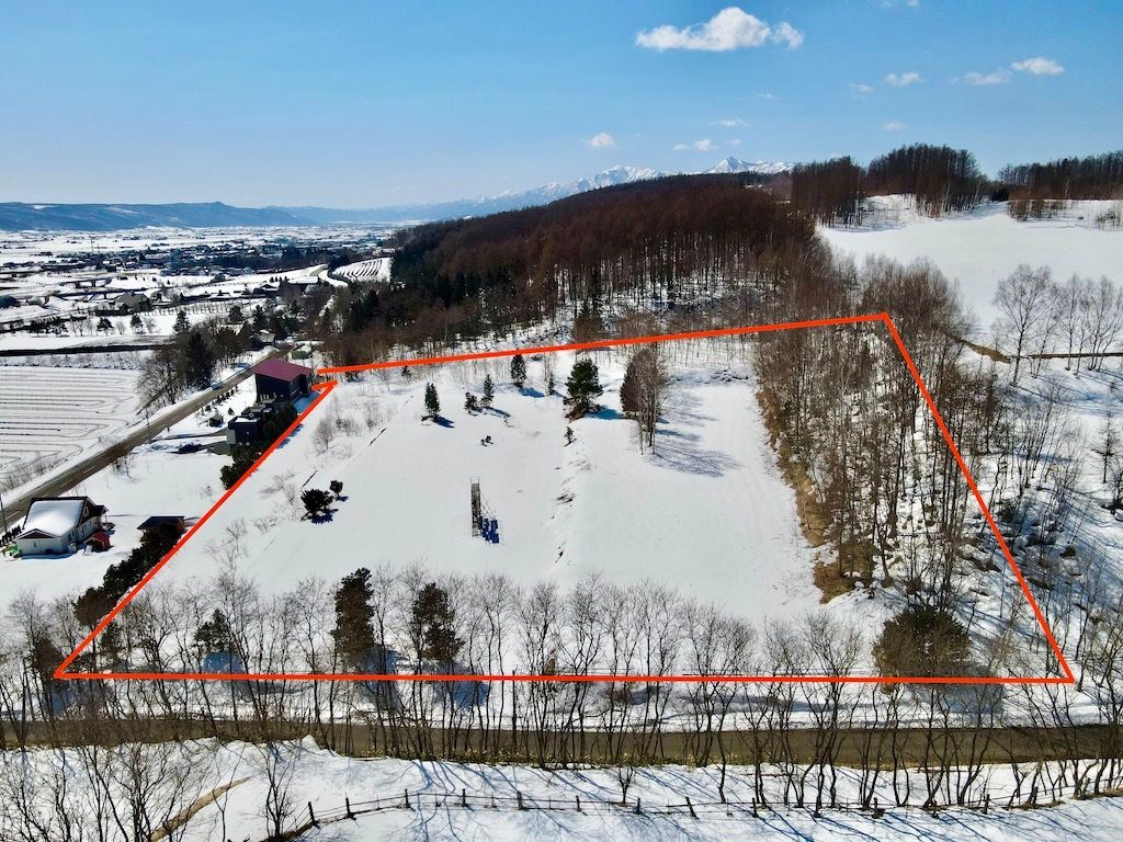23,831 sqm Development Land in Nakafurano, Hokkaido - Thumbnail 4
