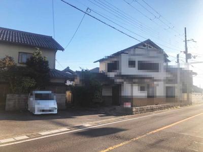 Used detached house in Shimotoyoura, Azuchi-cho, Omihachiman City | Used detached house in Omihachiman City, 12 minutes walk from Azuchi Station on the JR Tokaido/Sanyo Main Line (Property number: 0141819-0000196) — Image 3, Omihachiman, Shiga