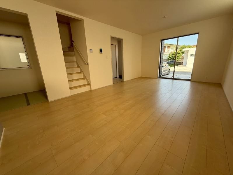 New 4LDK House for Sale in Yonabaru, Okinawa - 2026 Completion - Thumbnail 4