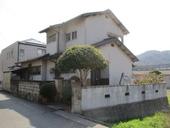 5DK House with Sunroom in Asakuchi, Okayama - 490万円 - Thumbnail 2