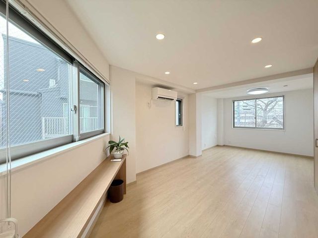 3SDK Custom House with Office in Nerima, Tokyo - Thumbnail 2