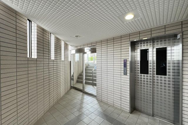 3LDK Apartment for Sale in Tokorozawa, Saitama - Thumbnail 2