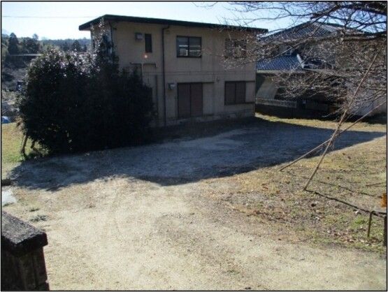1987 Vacant House for Sale in Toyota City, Aichi - Thumbnail 2