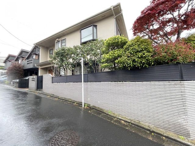 6LDK Mixed-Use Home for Sale in Ota Ward, Tokyo - Thumbnail 2