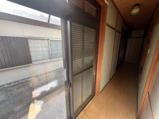 6LDK Detached House for Sale in Himeji, Hyogo - Renovated 2025 - Thumbnail 2