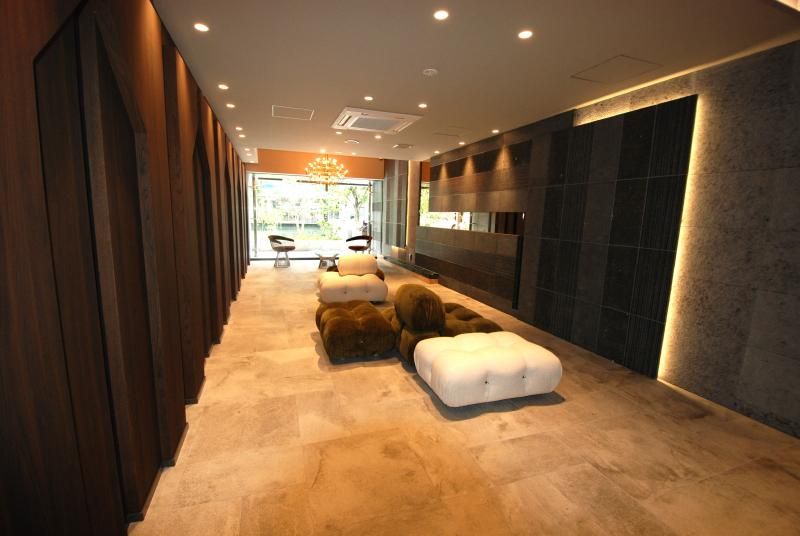 2LDK Apartment for Sale in Matsuyama, Ehime - Thumbnail 2