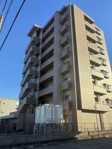 2LDK Apartment for Sale in Kochi City, Shinonome Town - Thumbnail 2