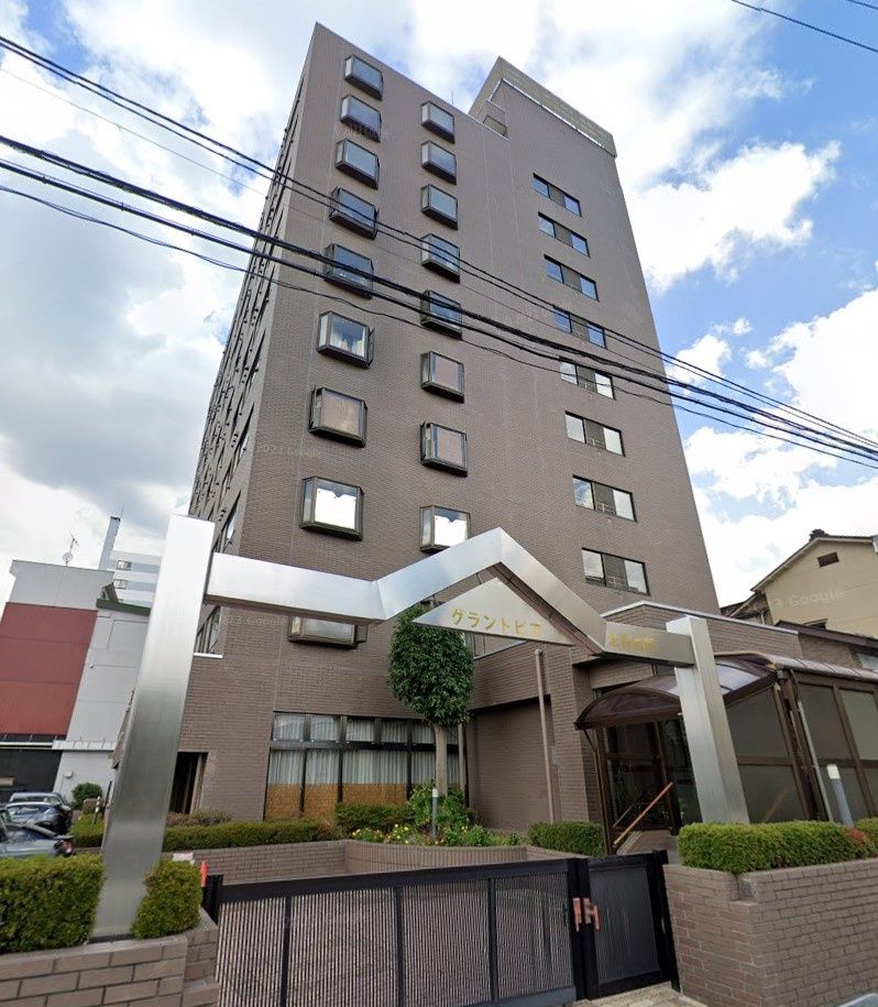 2LDK Apartment for Sale Near Yudanaka Station in Nagano - Thumbnail 2