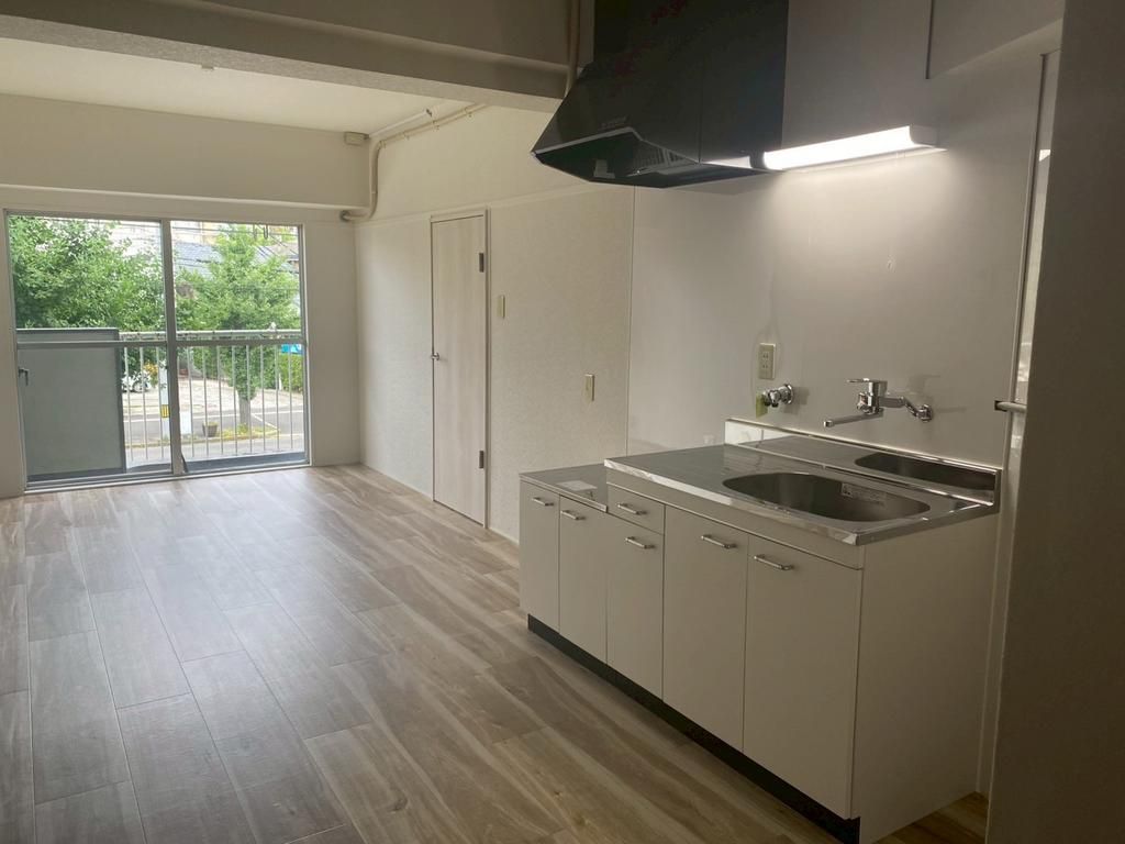 1LDK Apartment for Sale in Wakayama City - 39.36 sqm - Thumbnail 3