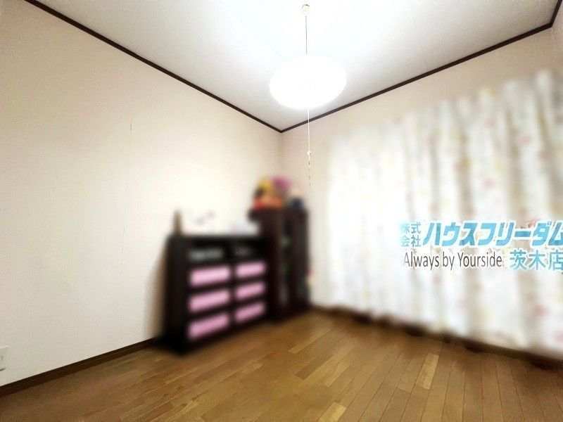 5LDK House Near JR Suita Station | Renovated 1998 Build - Thumbnail 4