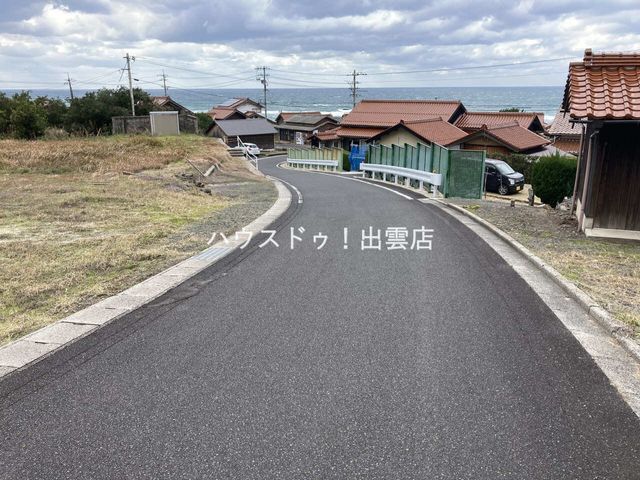 94 Tsubo Vacant Land with Sea Views for Sale in Izumo, Shimane - Thumbnail 3
