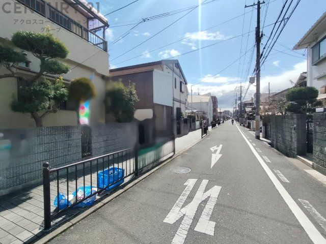 2LDK Terrace House Near Shinkitami Station, Itami City - Thumbnail 2