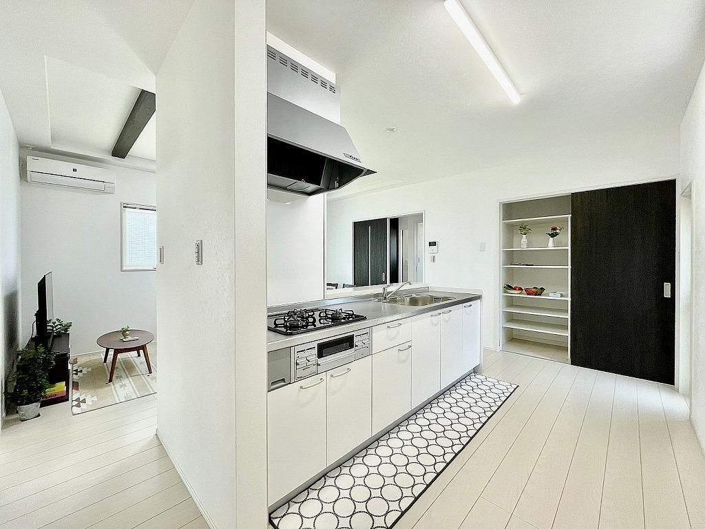 2LDK Single-Story House for Sale in Miyazaki City - Thumbnail 2