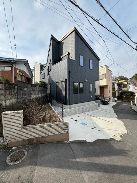 4LDK Detached House for Sale in Yokosuka, Kanagawa - Thumbnail 2