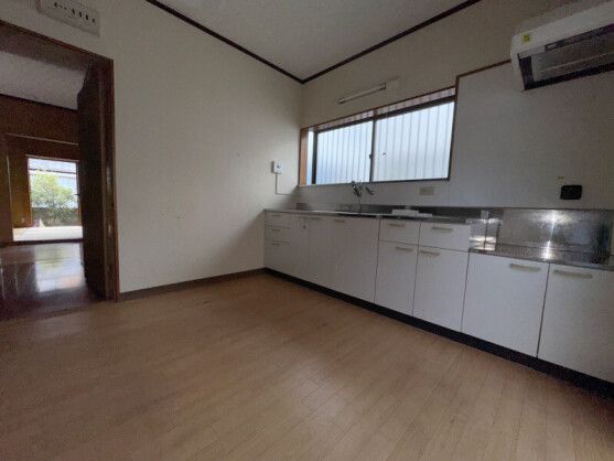 1988 Wooden 2K House for Sale in Nishiwaki, Hyogo - Thumbnail 3