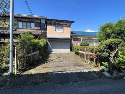 Used detached house in Ohori-cho, Hikone City | Hikone City, 29-minute walk from Minami-Hikone Station on the JR Tokaido/Sanyo Main Line (Property number: 0008980-0000778) — Image 1, Hikone, Shiga