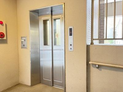 3SLDK Apartment Near Kintetsu Sakogi Station in Yatomi — Image 1, Yatomi, Aichi